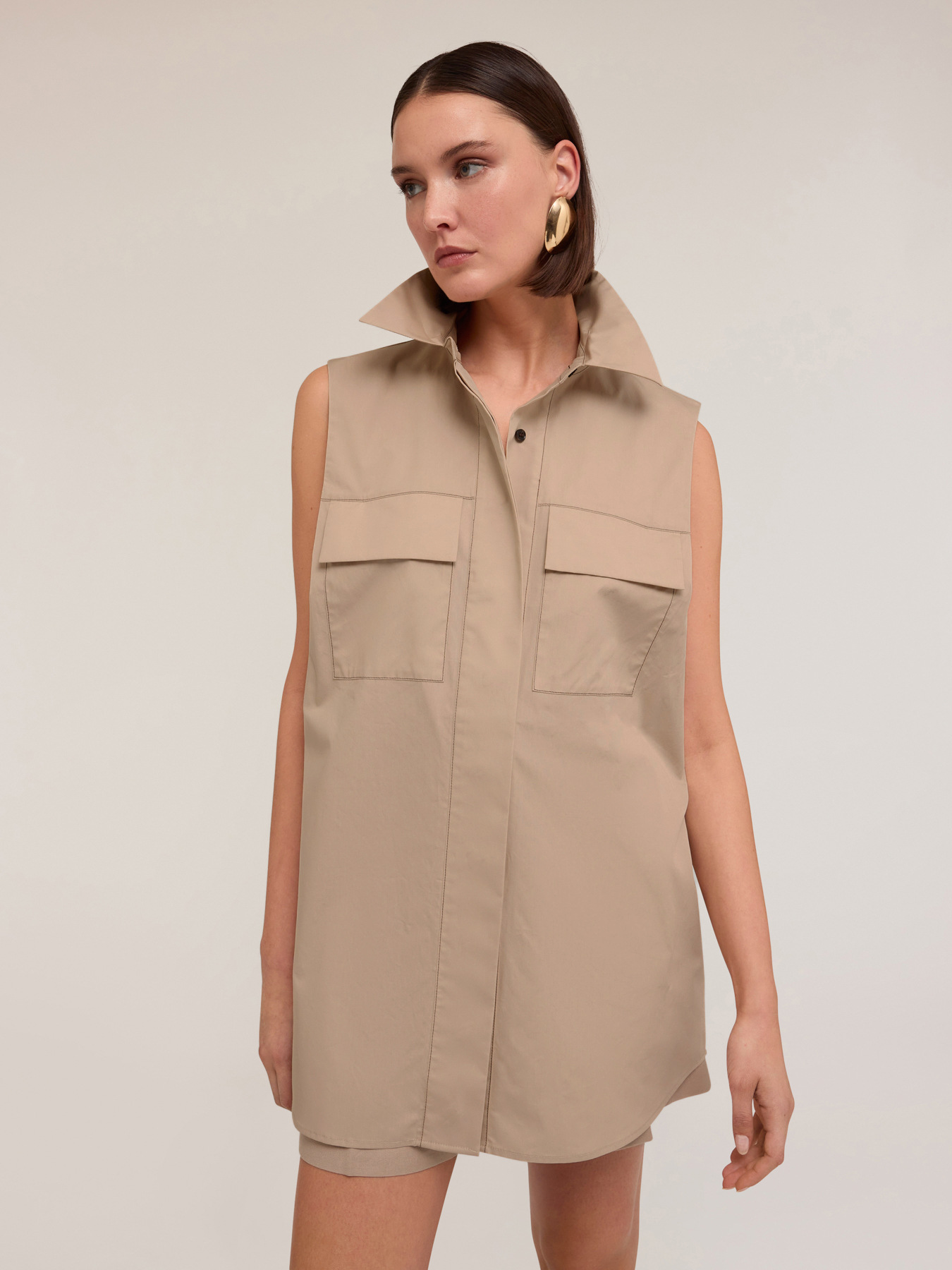 Camicia smanicata over con tasche image number 2