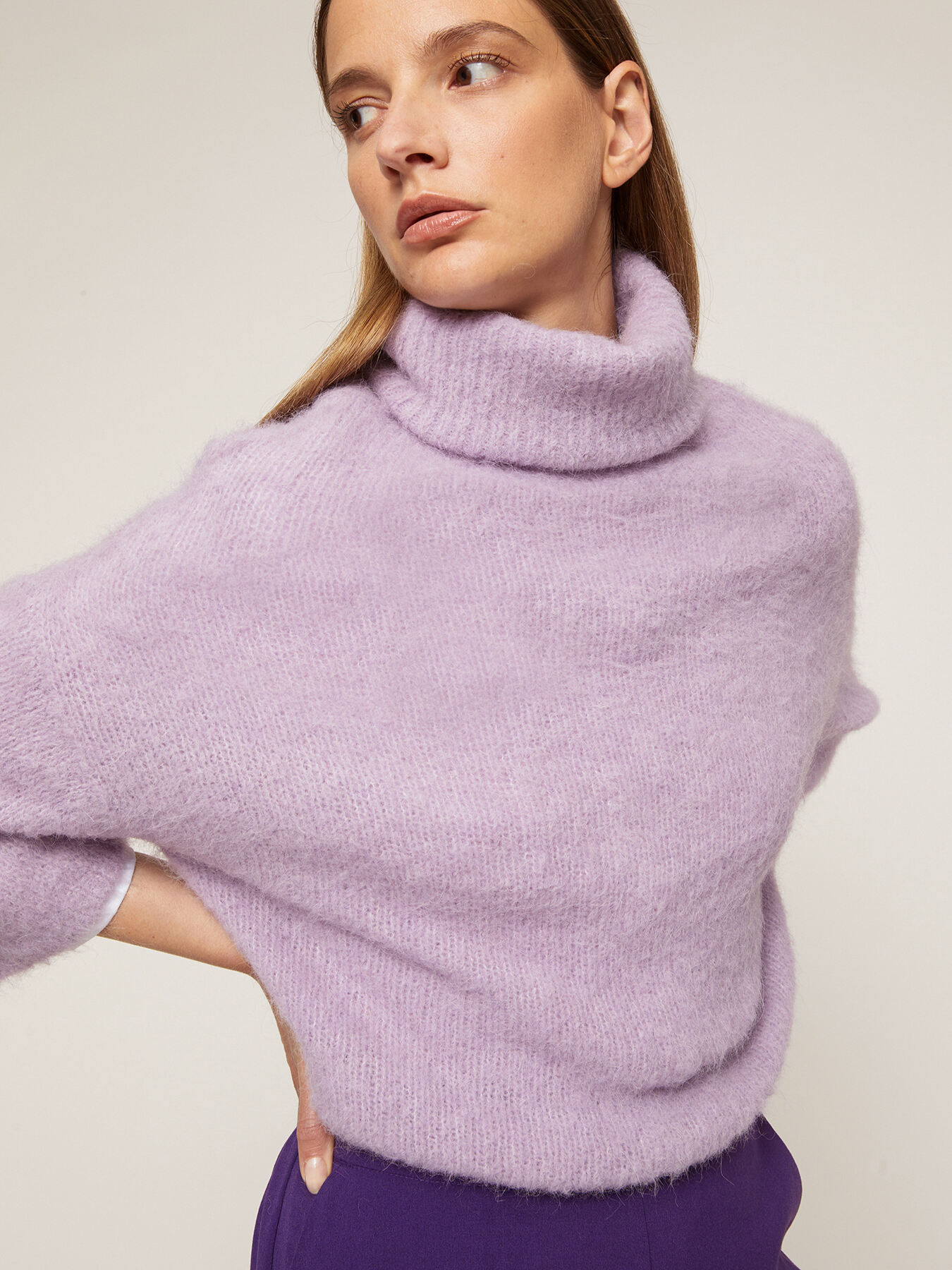 Alpaca blend turtleneck pullover image number 2