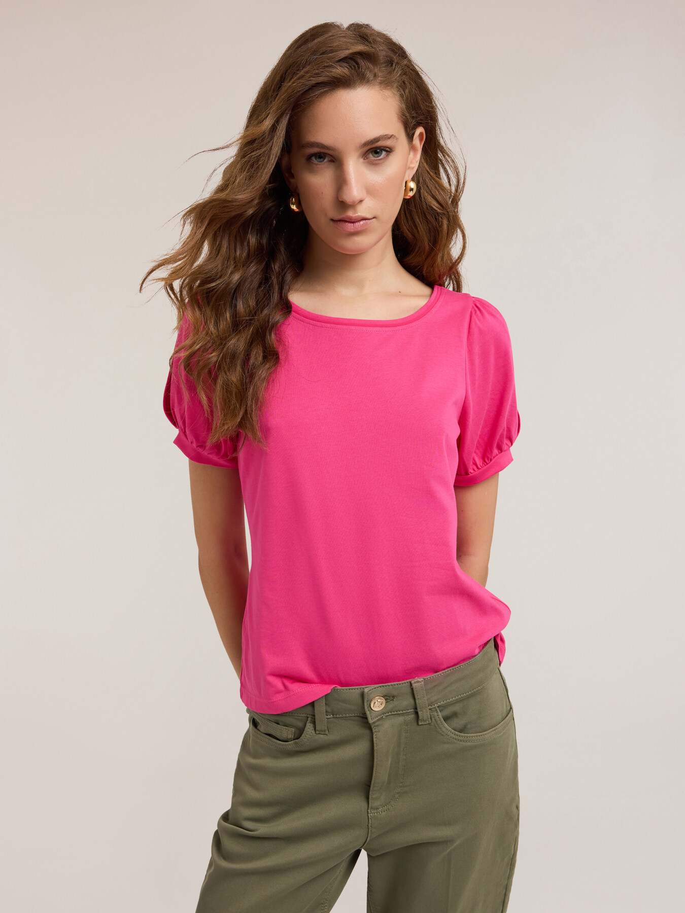 Camiseta con mangas en forma de globo image number 0