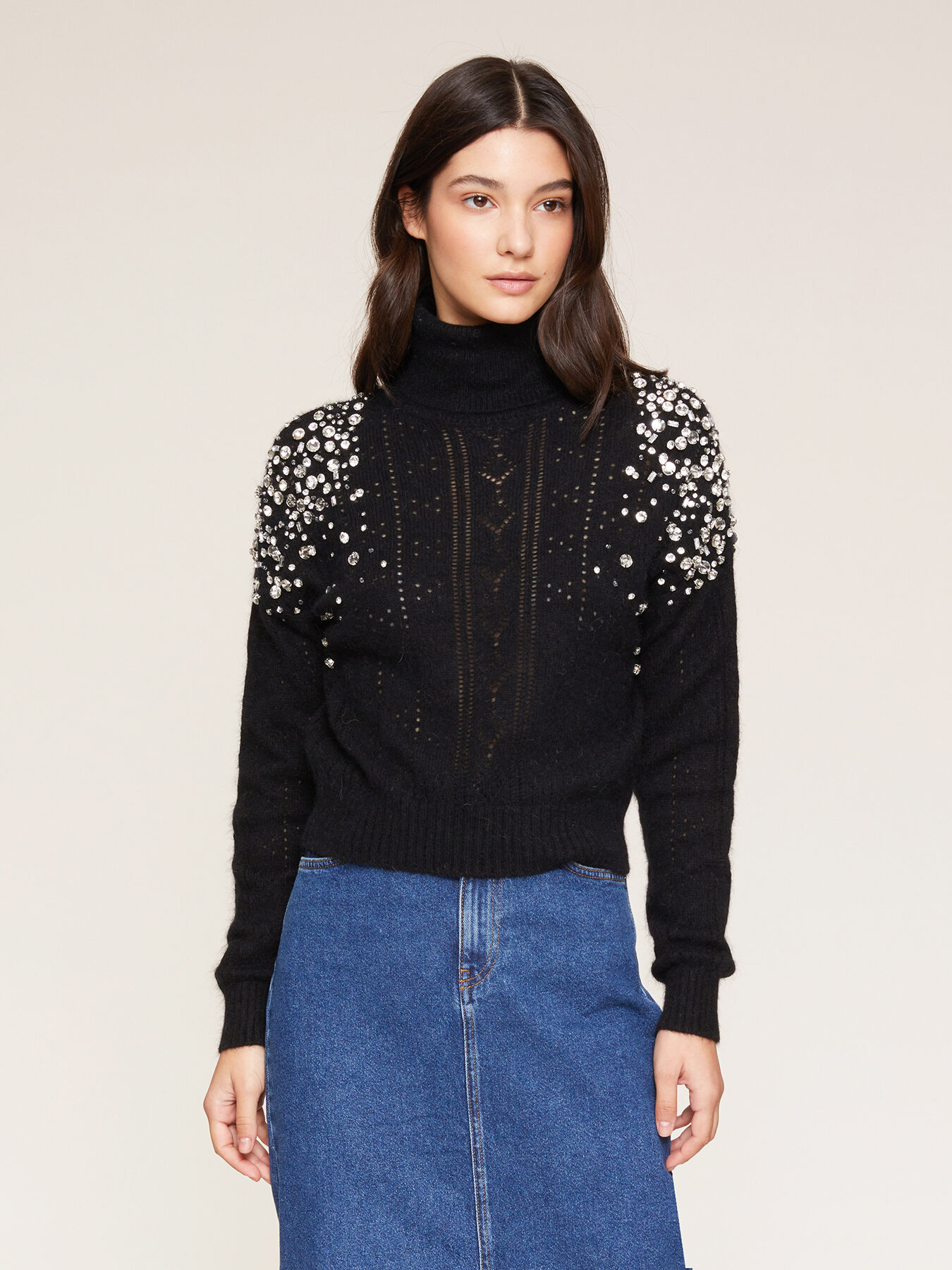 Rollkragenpullover aus Angora-Mischgarn mit Steinchen image number 0